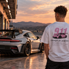 Pièces Porsche GT3 RS Tourismo vues de dos, t-shirt et sweat
