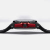 Reloj moteur V12 de perfil, grosor de la caja tonneau