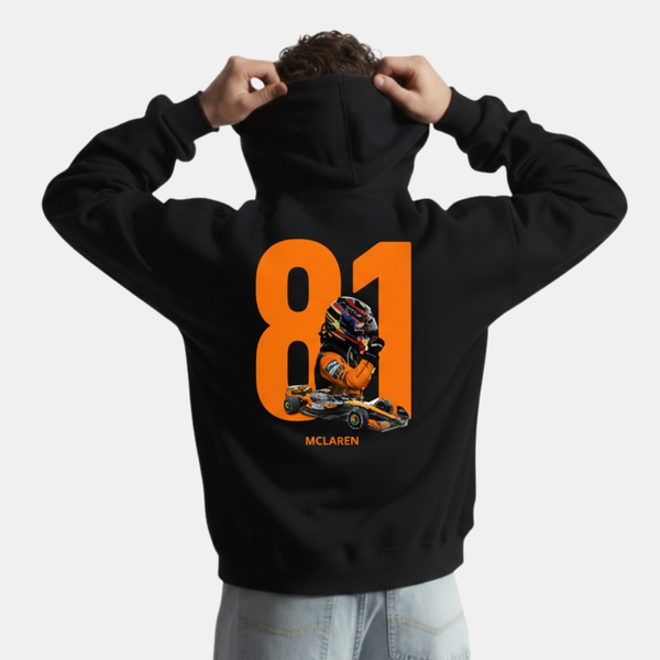 Sweat Oscar Piastri noir – impression dos casque McLaren & numéro 81