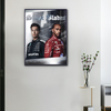 Toile F1 Silver Blades Russell x Hamilton, affiche glaciale en style argenté avec George Russell et Lewis Hamilton figés sous la pluie