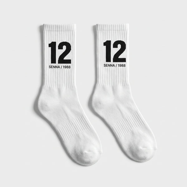 Calcetines Ayrton Senna 12, temporada 1988 blanco, el par en plano