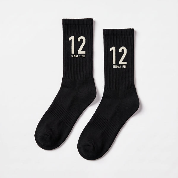 Calcetines Ayrton Senna 12, temporada 1988 negro, el par en plano