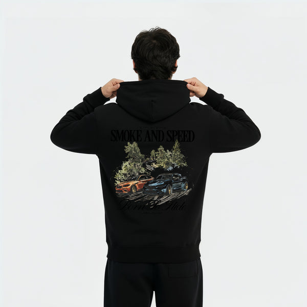 Hoodie BMW M2 Smoke and Speed noir vu de dos – design M2 en glisse, ambiance drift nocturne
