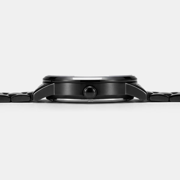 Reloj Audi RS 6, vista lateral