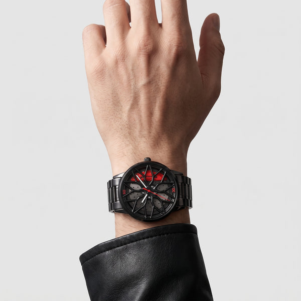 Reloj Mercedes-AMG G63 puesto en la muñeca