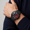 Reloj Shelby GT500 puesto en la muñeca
