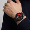 Reloj Honda Type R puesto en la muñeca