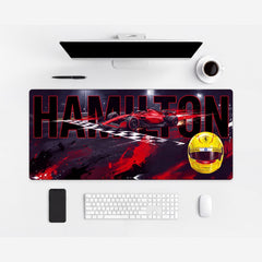 Tapis de souris Lewis Hamilton, première victoire en rouge