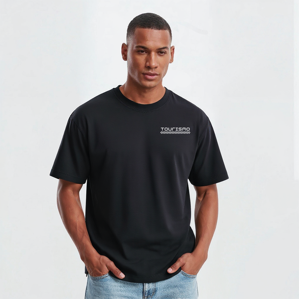 T-shirt noir Lando Norris Signature Edition porté par mannequin, vue de face simple avec logo Tourismo Clothing